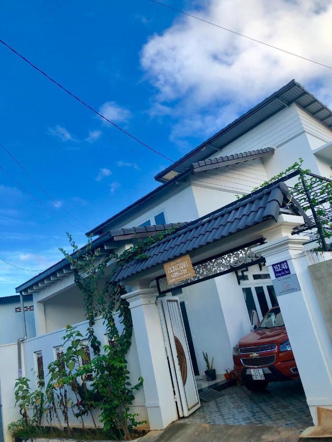 Đòn Gánh Homestay Buôn Ma Thuột Buon Ma Thuot Exterior foto